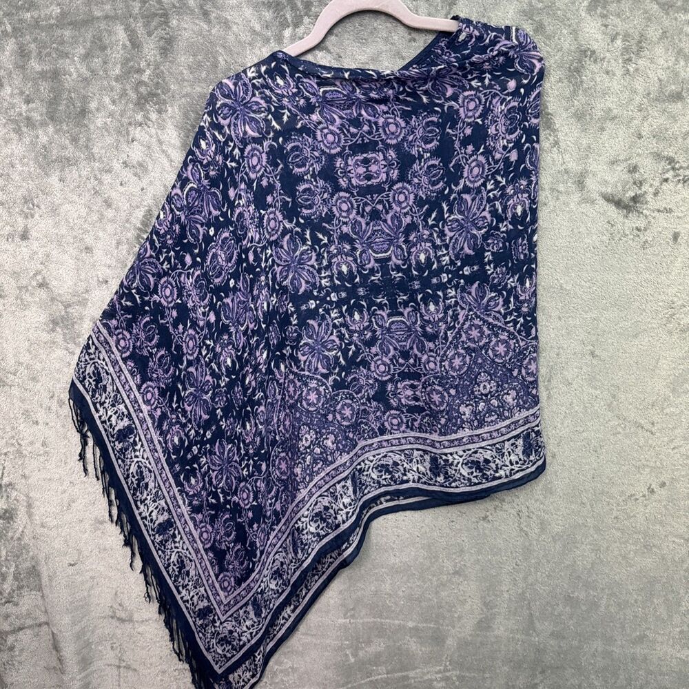 J Jill Asymmetrical Poncho Scarf OS blue pink geometric fringe soft coverup - Picture 6 of 7